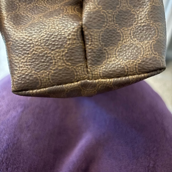 Celine Clutch - Picture 5 of 8